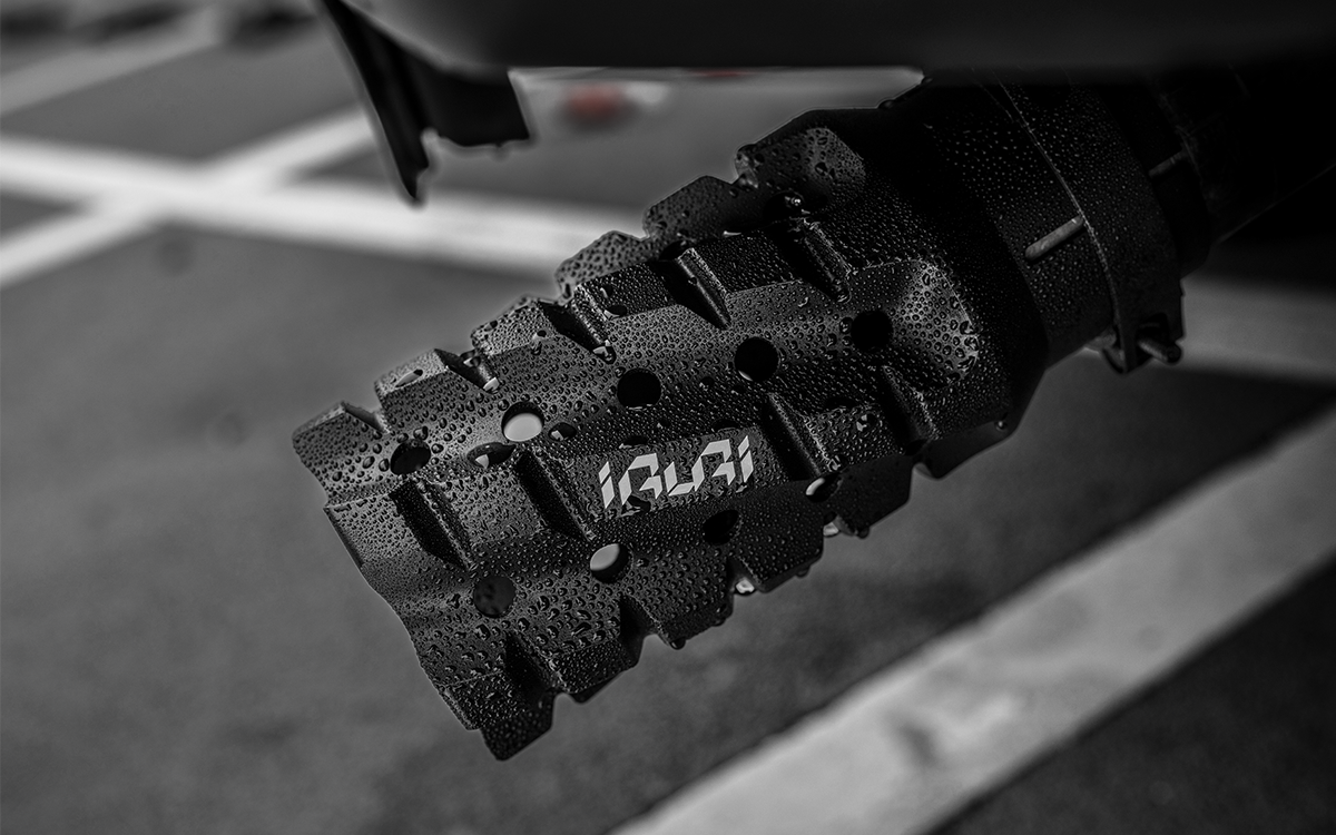 IRURI Auspuffblende für Jeep Wrangler