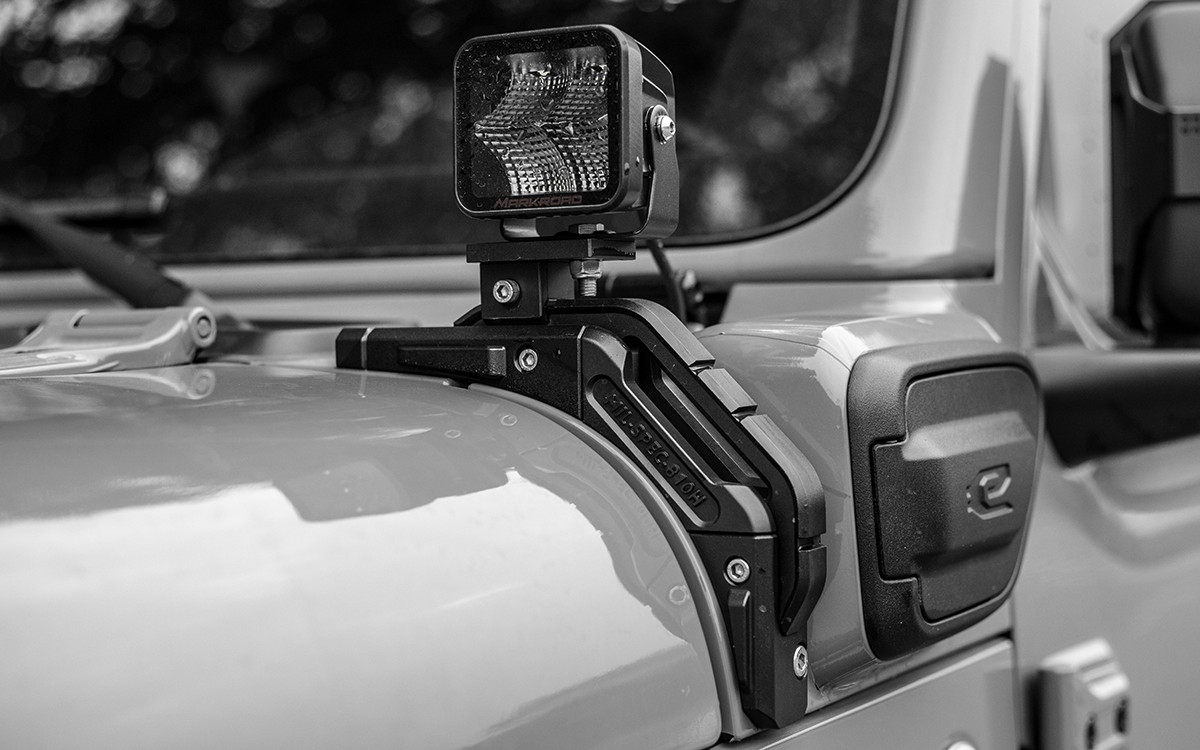 IRURI-Adjustable A-Pillar Light Mounting Brackets for Jeep Wrangler  - Dual Pod LED Light Holder & 45° Angle Adapter Kit (Pair)