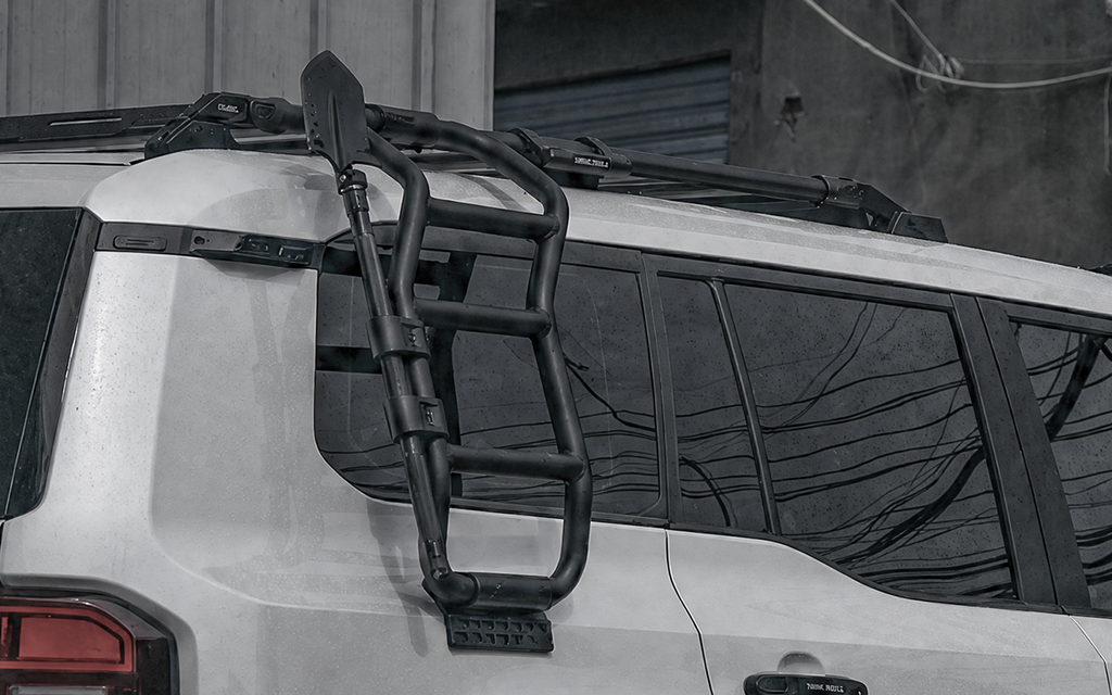 IRURI Side Ladder for Toyota Land Cruiser LC250