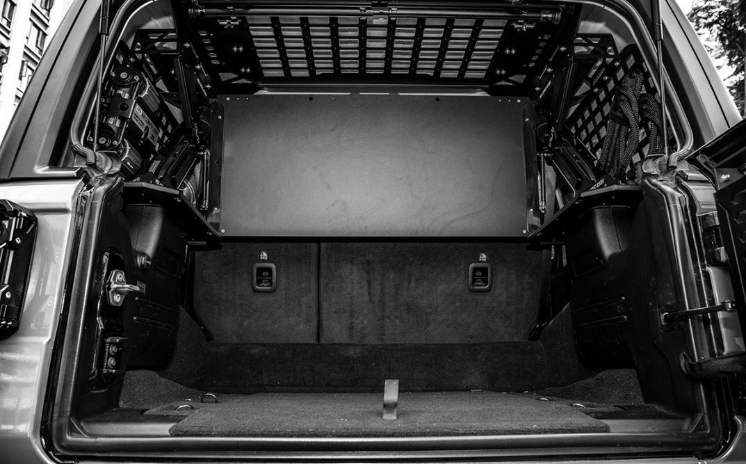 IRURI Heckklappe Integriertes Ablagesystem für Jeep Wrangler