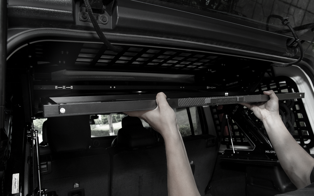IRURI Heckklappe Integriertes Ablagesystem für Jeep Wrangler