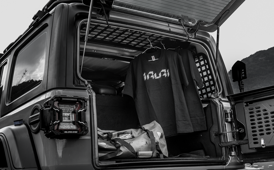 IRURI Heckklappe Integriertes Ablagesystem für Jeep Wrangler