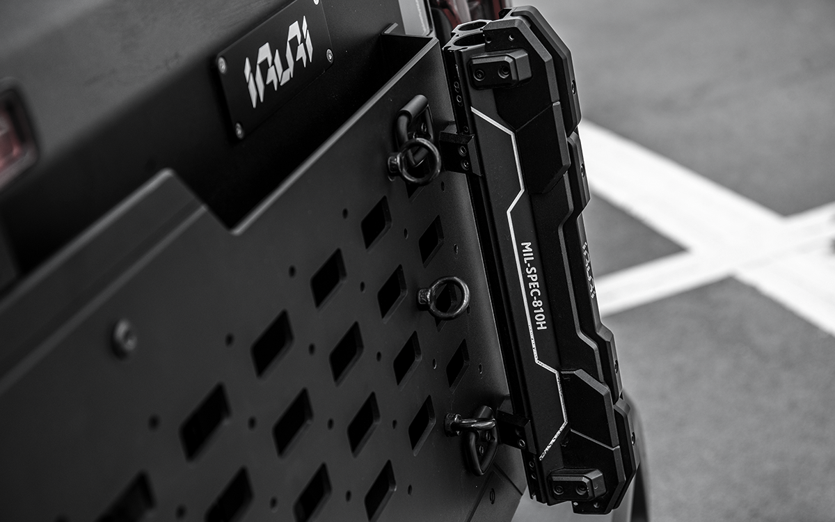 IRURI Multi-Function Flag Pole Mount for Jeep Wrangler