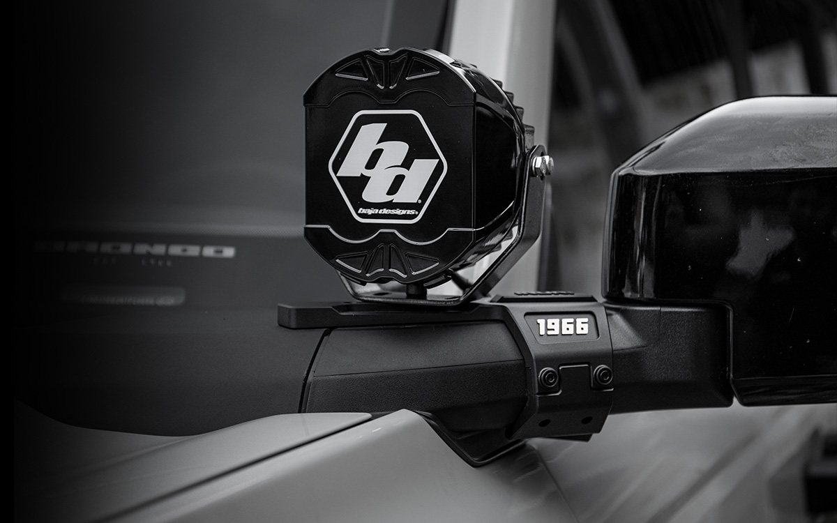 IRURI-RETURN Bronco A-Pillar Light Bar Mount – Triple LED Pod（a pair）