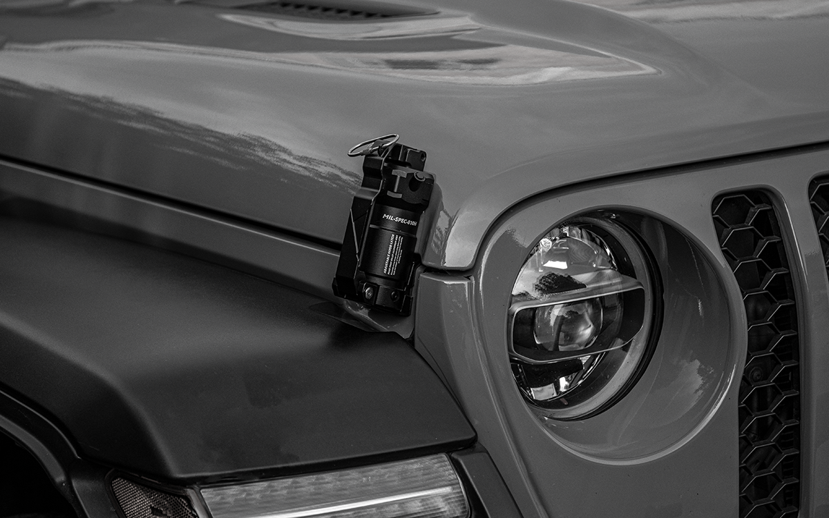 IRURI "Grenade" Hood Latch & Sand Mirror Kit for Jeep Wrangler（a pair）