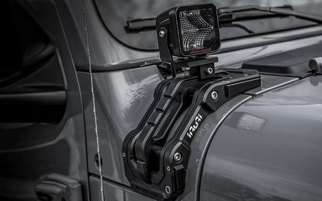 IRURI-Adjustable A-Pillar Light Mounting Brackets for Jeep Wrangler  - Dual Pod LED Light Holder & 45° Angle Adapter Kit (Pair)