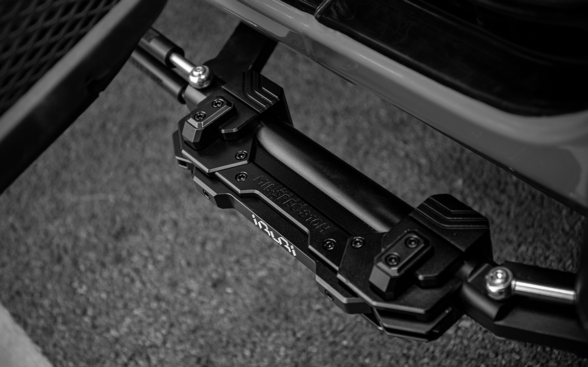 Upgrade your Jeep with the IRURI Side Step Board. Durable alloy, aggressive mechanical styling, and OEM fitment for Wrangler JL&JL 4xe