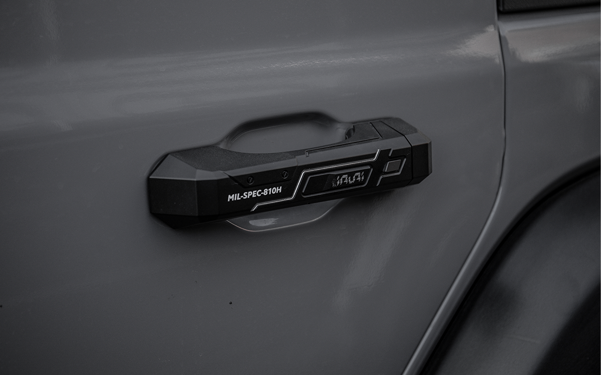Upgrade your Jeep with IRURI Door Handle Covers. CNC aluminum armor, anti-slip grip, and easy adhesive install for Jeep Wrangler JL4xe/ Gladiator JT/Jeep Wrangler JL Rubicon