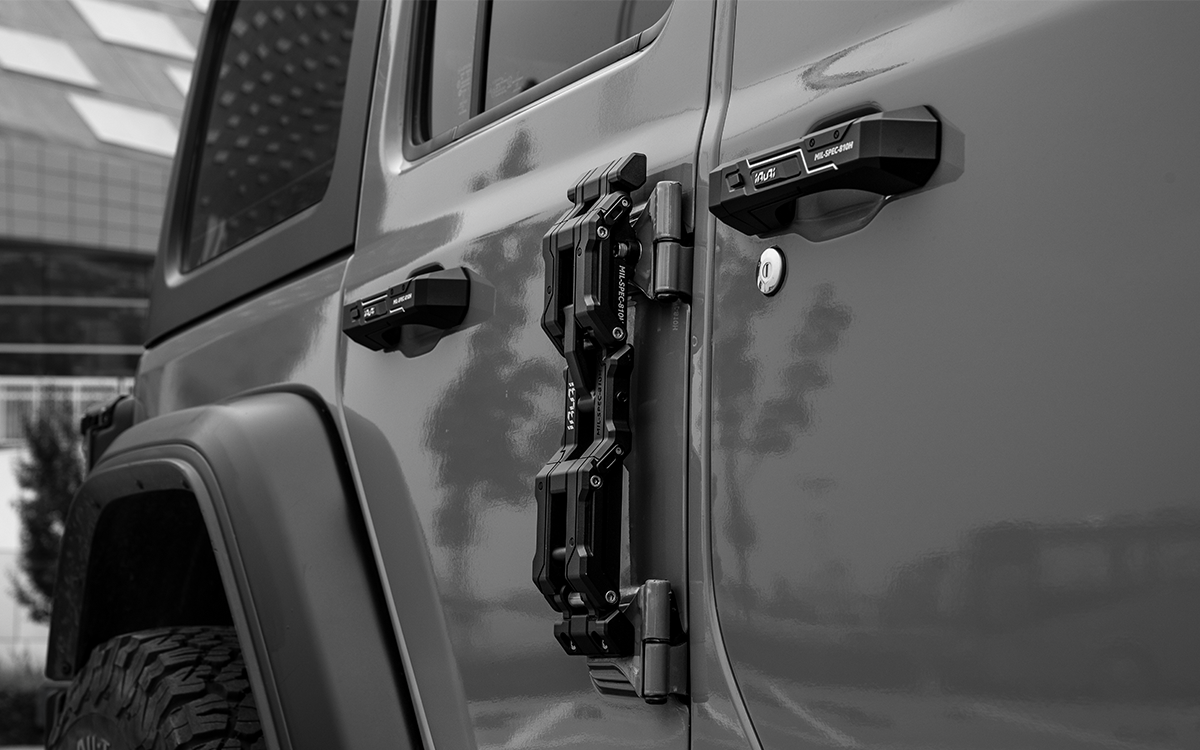 Upgrade your Jeep with IRURI Door Handle Covers. CNC aluminum armor, anti-slip grip, and easy adhesive install for.Jeep Wrangler JL /Jeep Gladiator JT/4XE/Jeep Wrangler JL Rubicon