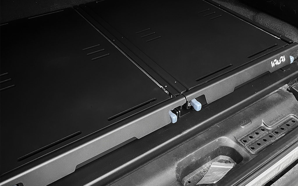 Upgrade your Jeep with the IRURI Dual-Drawer Cargo Management System. Heavy-duty steel, smooth-glide drawers, and padlock-ready for JL & JL4XE&JL RUBICON.