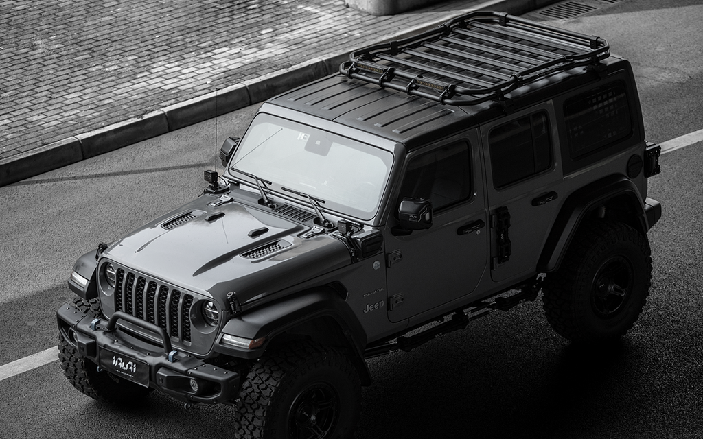 Upgrade your rig with the Dual Layer Roof Rack for Jeep Wrangler. Lightweight aluminum, aerodynamic design, and heavy-duty storage for JL/JL4XE/JL Rubicon