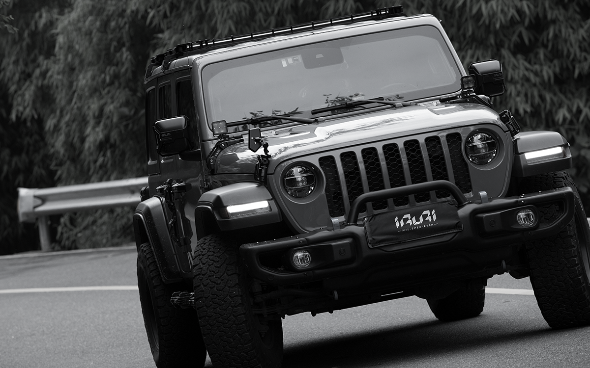 Upgrade your Jeep with the IRURI Grenade Hood Latch & Sand Mirror Kit. CNC aluminum durability, easy bolt-on install, and better trail visibility.