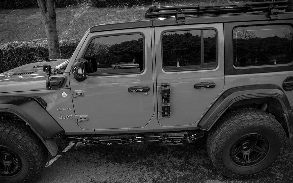 IRURI Adjustable Side Ladder for Jeep Wrangler