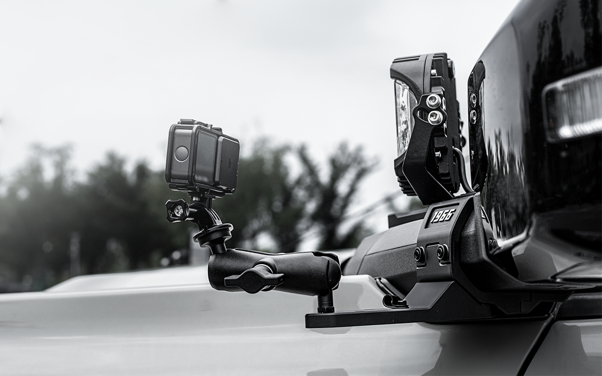 No-drill overland upgrade. 2021-2026 Ford Bronco A-pillar ditch light mounts. Heavy-duty brackets for LED pod lights. Wind-noise reducing tactical design.