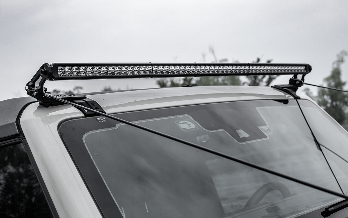 Upgrade your night ride. 2021-2026 Ford Bronco roof LED light bar mounting brackets. Heavy-duty, wind-noise reducing design. No-drill installation for 6th Gen.