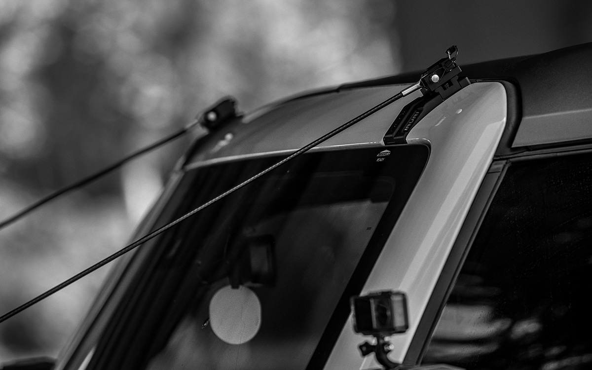 Upgrade your night ride. 2021-2026 Ford Bronco roof LED light bar mounting brackets. Heavy-duty, wind-noise reducing design. No-drill installation for 6th Gen.