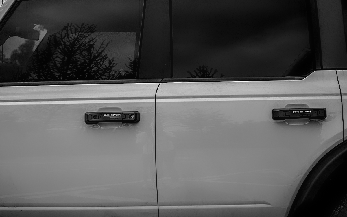 Easy DIY chrome delete. 2021-2026 Ford Bronco matte black door handle overlay covers. 5-piece set for 4-door models. Peel-and-stick, scratch-resistant.