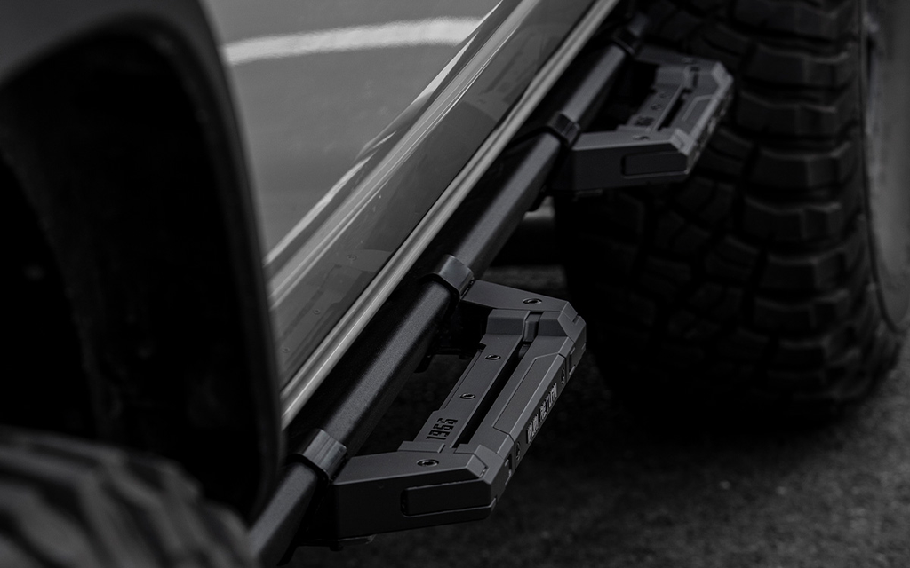 IRURI Quick-Release Rock Rail Side Steps for Ford Bronco(a pair)