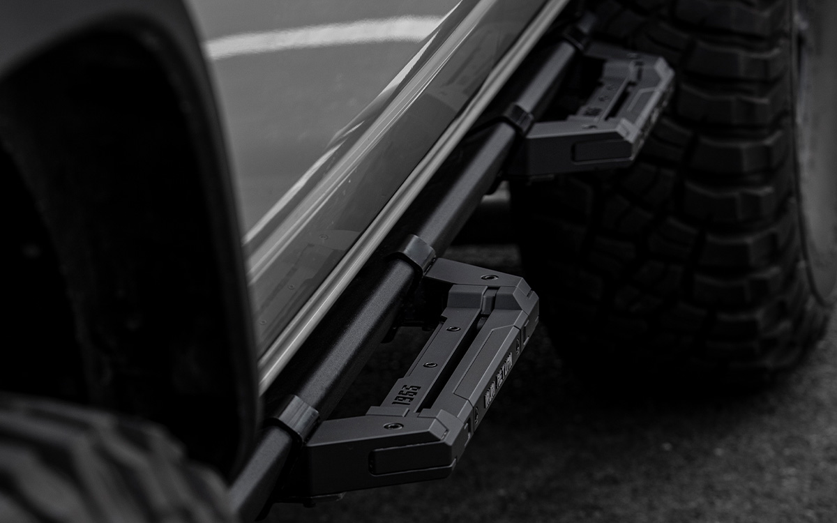 IRURI Quick-Release Rock Rail Side Steps for Ford Bronco(a pair)