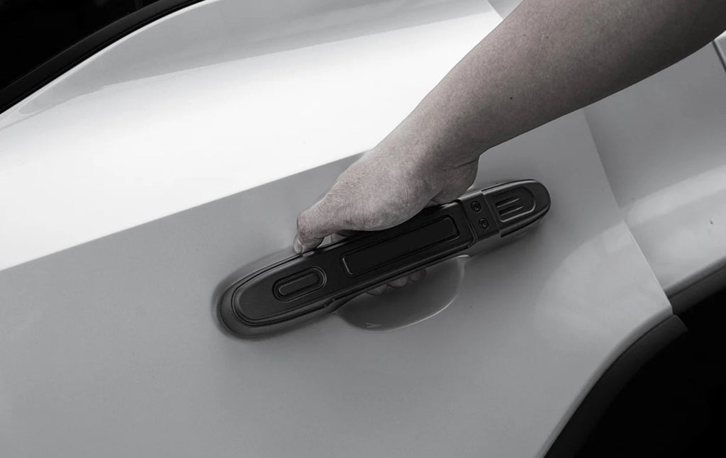 Upgrade your gx550 with CNC Aluminum Door Handle Covers. Scratch-proof, textured grip & tool-less install for a rugged tactical look.