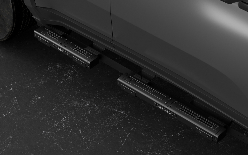 Upgrade your GX550 with IRURI-HILLS Modular Step Boards. Lightweight alloy, replaceable treads, and aggressive anti-slip grip for off-road.