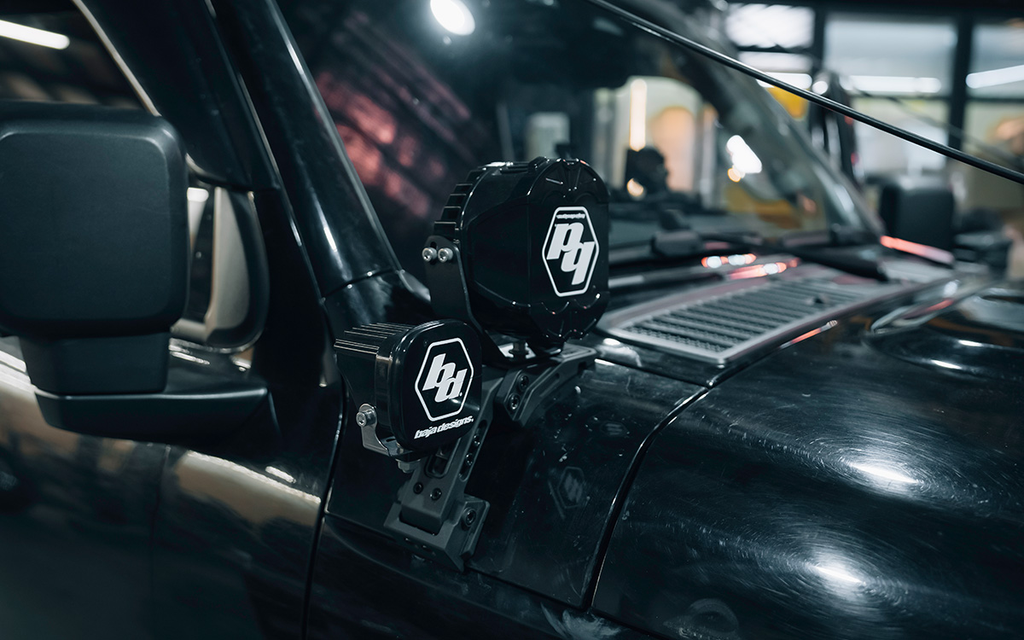 Dominate the Dark Elevate your Tank 300's aggressive stance with our premium A-Pillar LED mounting system.